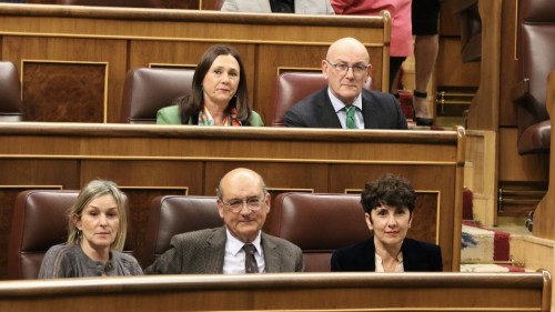 Euskal Taldeak Espainiako Gobernuari exijitu dio  Talgok Euskadin sustraituta jarraitzeko operazioari oztopoak jartzeari utz diezaiola