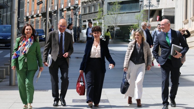 Euskal Taldeak  industria indartzeko neurriak erreklamatu ditu geopolitikaren egungo testuingurua ikusita 