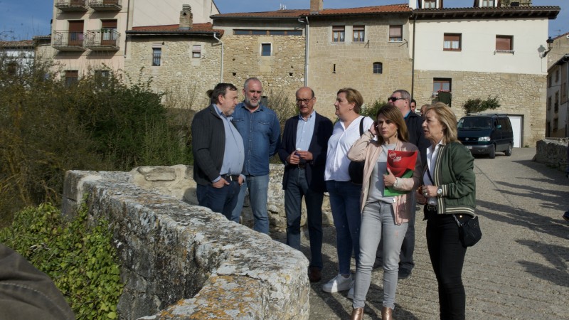 Adierazpenak. Almudena Otaola, Mikel Legarda. Trebiñu