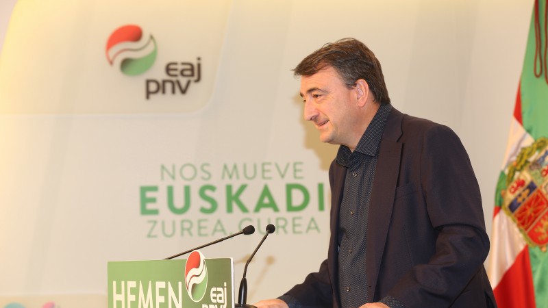 Aitor Estebanek TVEko debatea baloratuko du