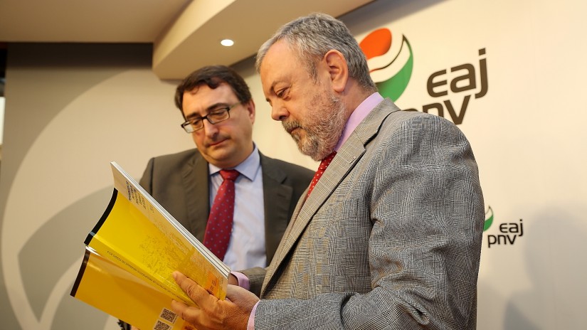 Euzko Abertzaleak Taldeak osoko zuzenketa aurkeztu die 2014ko Estatuko Aurrekontu Orokorrei