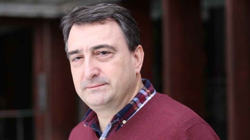 Aitor Estebanen adierazpenak Ciudadanosek hizkuntza koofiziala oposaketetan baldintza gisa ezabatzeko egin duen proposamenaz: “Behar ez den casus belli bat sor liteke”