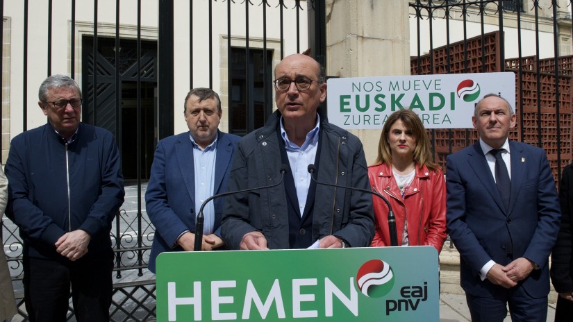 Mikel Legardak esan du euskal talde sendo batek bakarrik berma dezakeela Madrilen euskal autogobernuaren defentsa