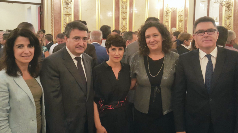 Terrorismoaren biktimak gogoratzeko eta omentzeko ekitaldian izan da EAJ-PNV